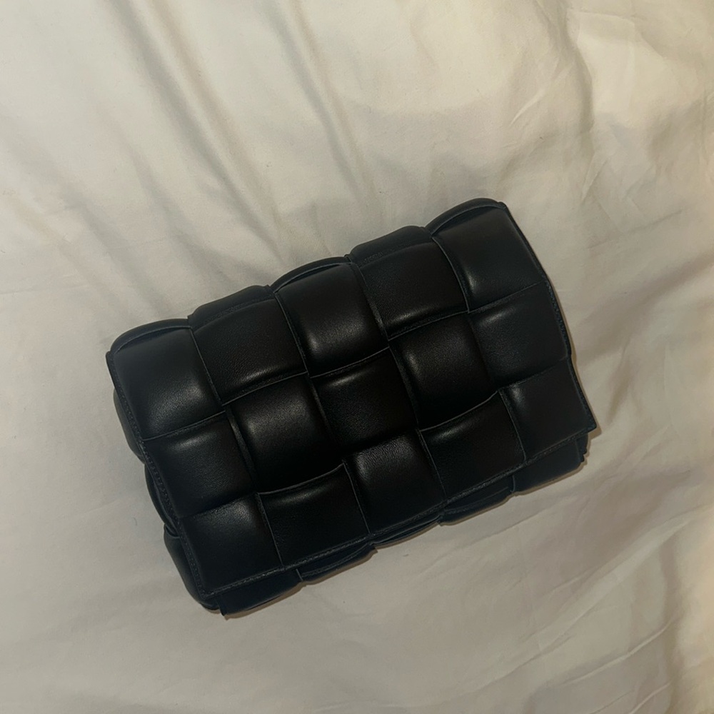 Bottega Venetta Cassette black bag quilted